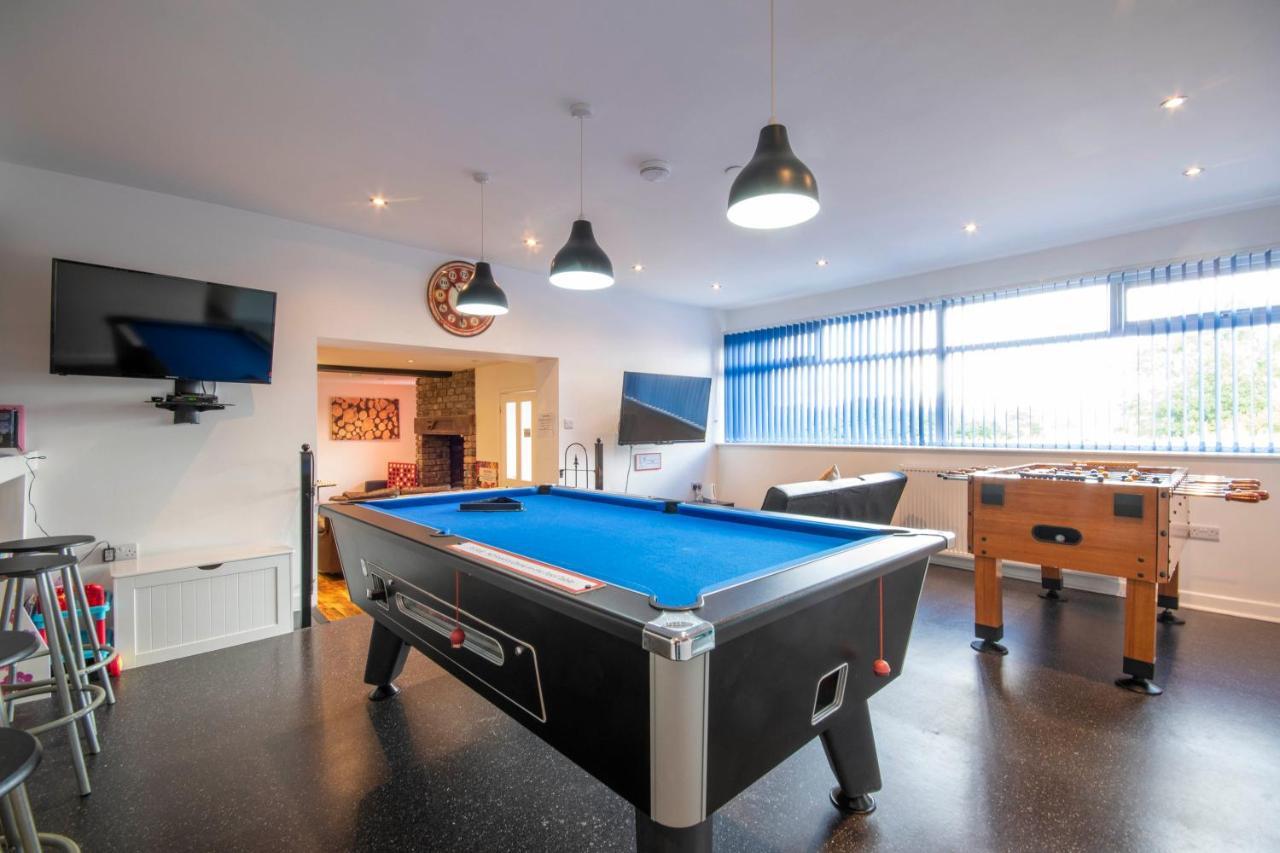 Welsh Row House Apartment Llandegla Екстериор снимка