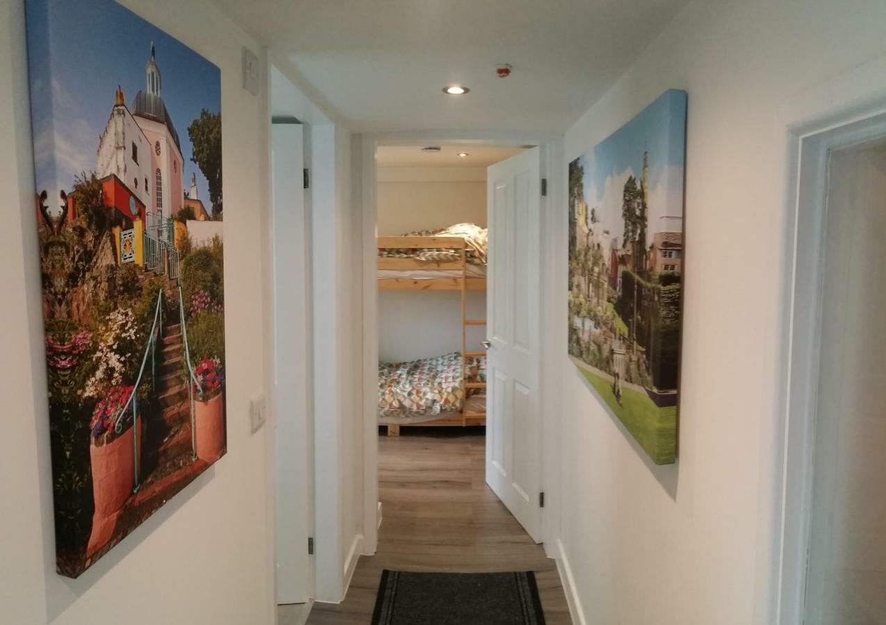 Welsh Row House Apartment Llandegla Екстериор снимка